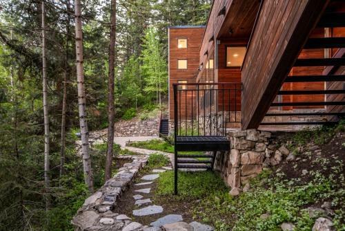 Modern Treehouse Home