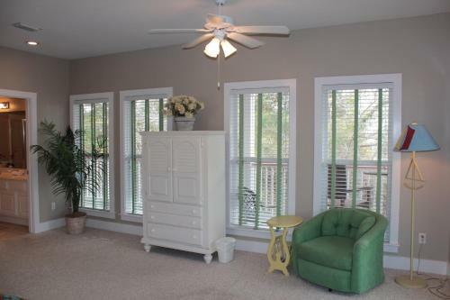 Dreamscape - Seagrove Beach Home