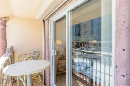 Dolphin 7 Villa