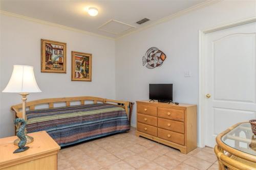 Dolphin 7 Villa