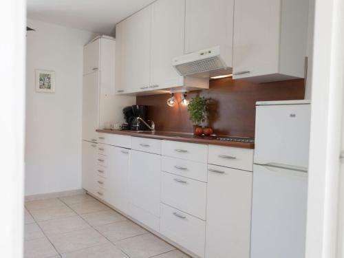 Cozy Villa In Aigne With Private Pool And Jacuzzi