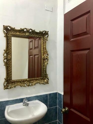 Athena Hotel