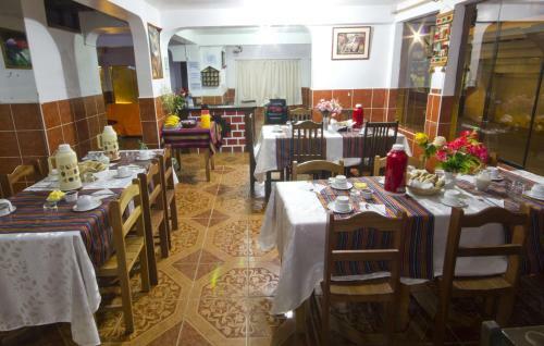 Bed & Breakfast Hostal Dennys House II