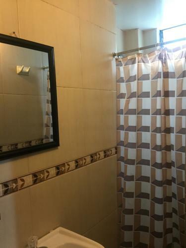 Bed & Breakfast Hostal Dennys House II