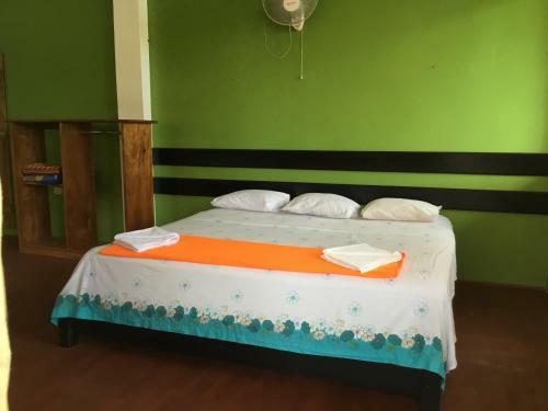Hotel Tambopata Hostel