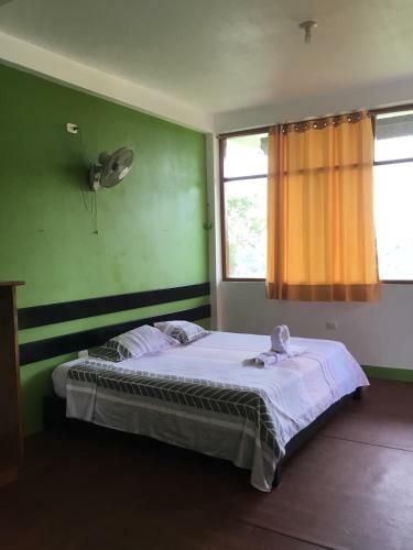 Hotel Tambopata Hostel