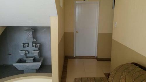 Hotel Hostal Puertas Del Sol