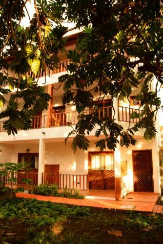 Hotel Oasis Paul Residencial