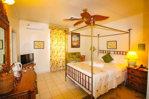 Hotel Grenadine House