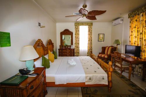 Hotel Grenadine House