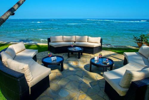 Hotel Velero Beach Resort