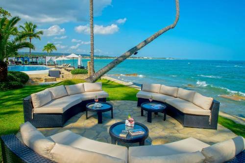 Hotel Velero Beach Resort