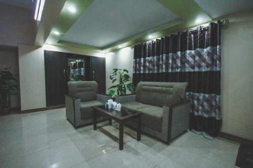 Hotel Regalia Inn