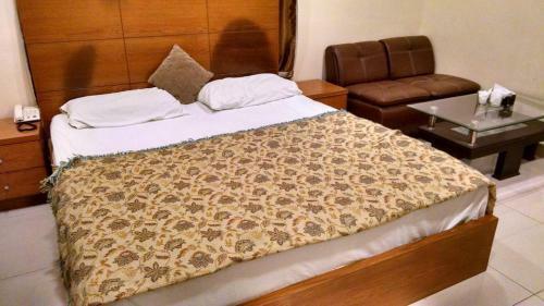 Hostal Embassy Lodge