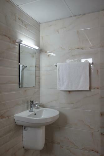 Grand Tayba Hotel