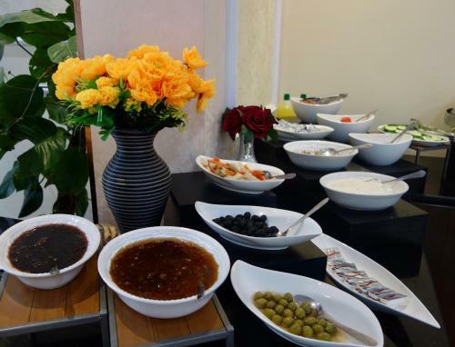 Grand Tayba Hotel