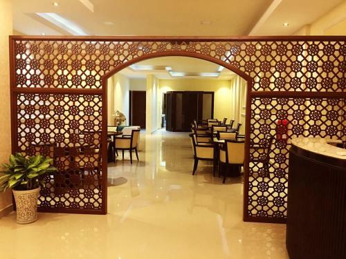 Grand Tayba Hotel