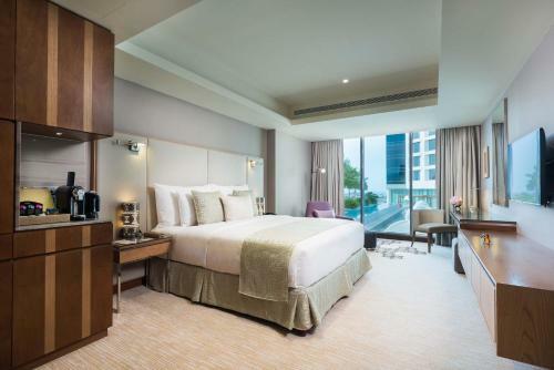 Hotel Grand Millennium Muscat