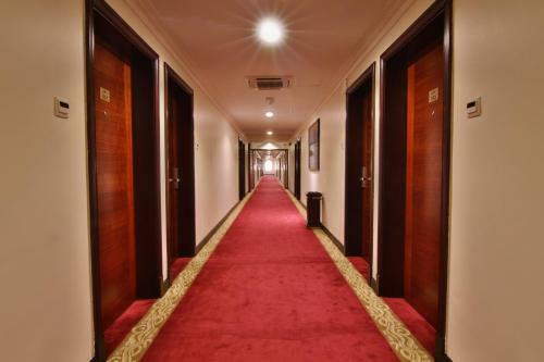Majan Continental Hotel