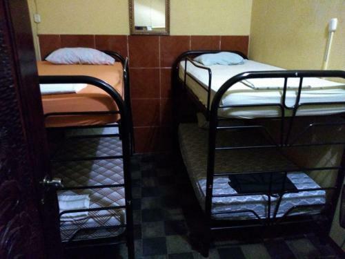 Albergue Hostal Los Cheles