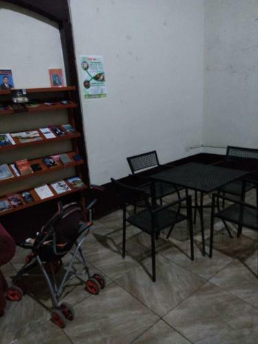 Albergue Hostal Los Cheles