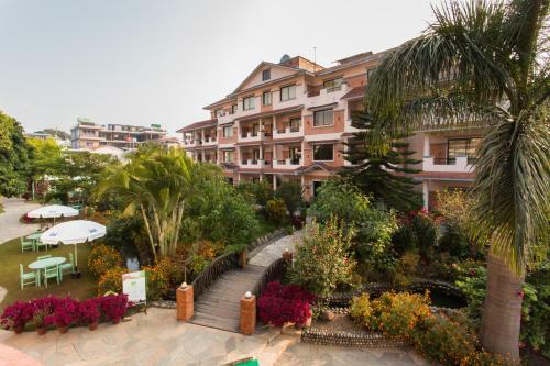 Hotel Mount Kailash Resort