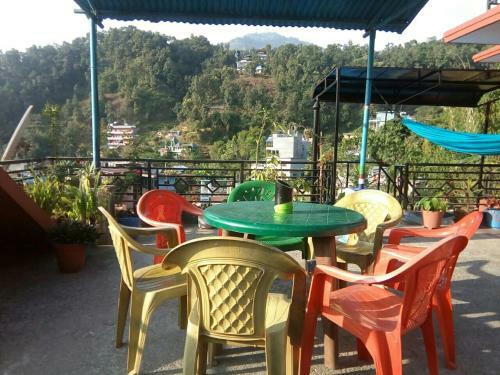 Albergue Forestway Guest House