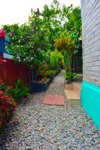 Albergue Forestway Guest House