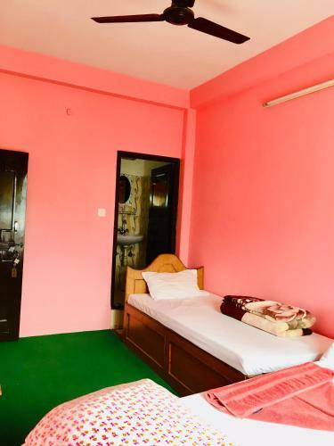 Hostal Cbb Guest House