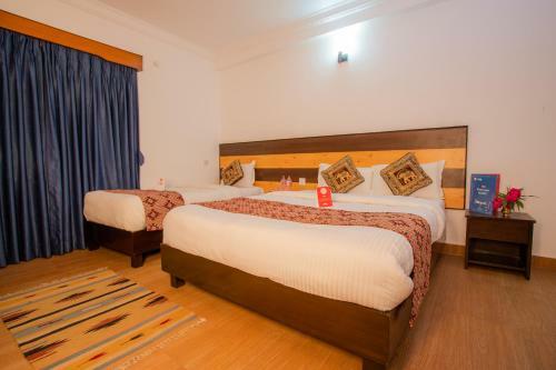Oyo 141 Hotel Lake Palace