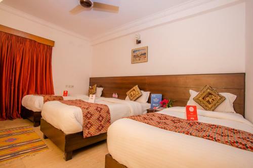 Oyo 141 Hotel Lake Palace