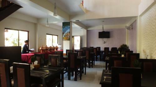 Hotel Swapna Bagh- Your Place