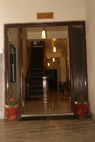 Hotel Swapna Bagh- Your Place