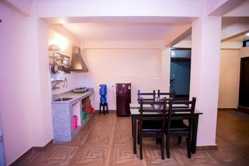 Hotel Boma And Apartments
