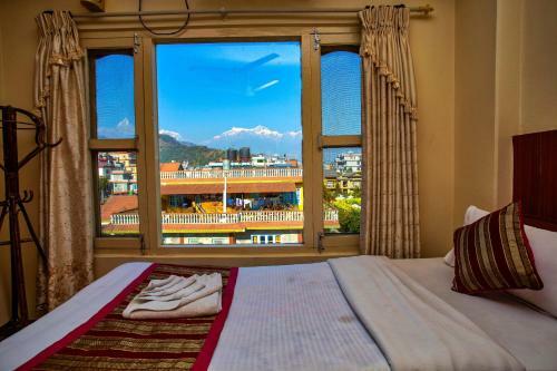 Hotel Grand Holiday
