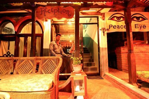 Hostal Peace Eye Guest House