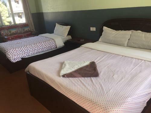 Hostal Millennium Guesthouse