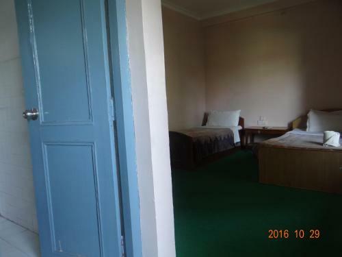 Hostal Millennium Guesthouse