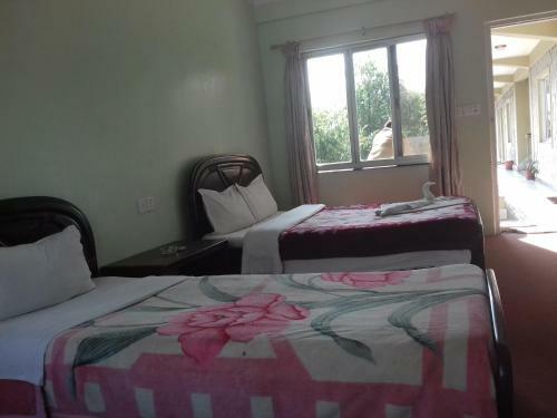 Hostal Millennium Guesthouse