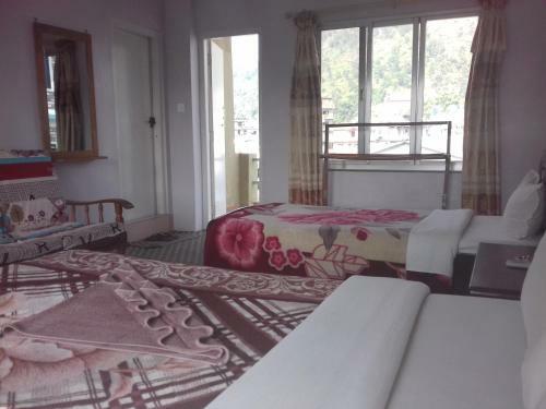 Hostal Millennium Guesthouse