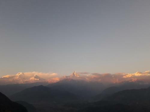 Hotel Himalayan Crown Lodge