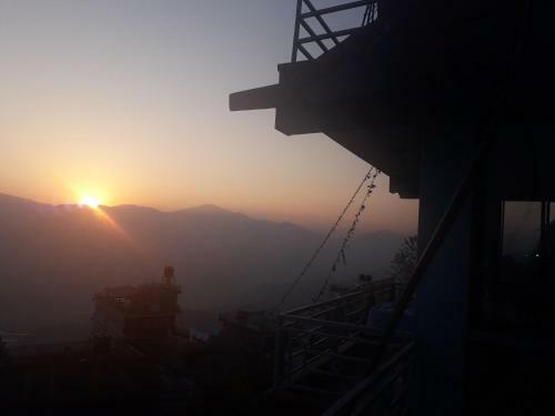 Hotel Himalayan Crown Lodge