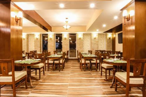 Da Yatra Courtyard Hotel