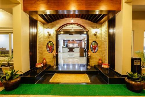 Da Yatra Courtyard Hotel