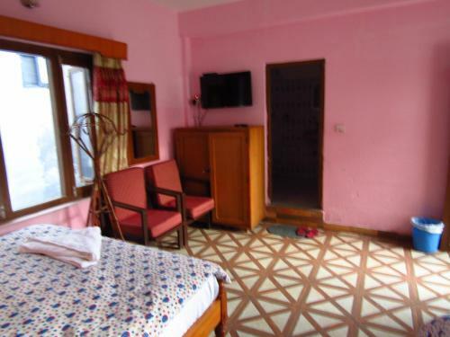 Hotel Lotus Inn