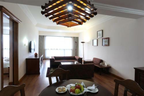 Hotel Pokhara Grande