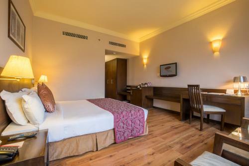 Hotel Pokhara Grande