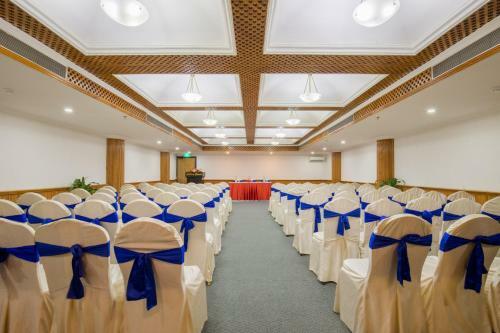 Hotel Pokhara Grande