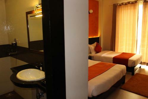 Hotel Tuki Resort