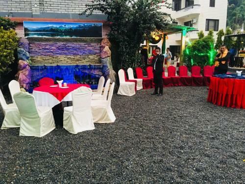 Hotel Tuki Resort